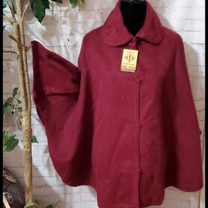 Camargo Alpaca NWT Burgundy Collared Cape NWT
